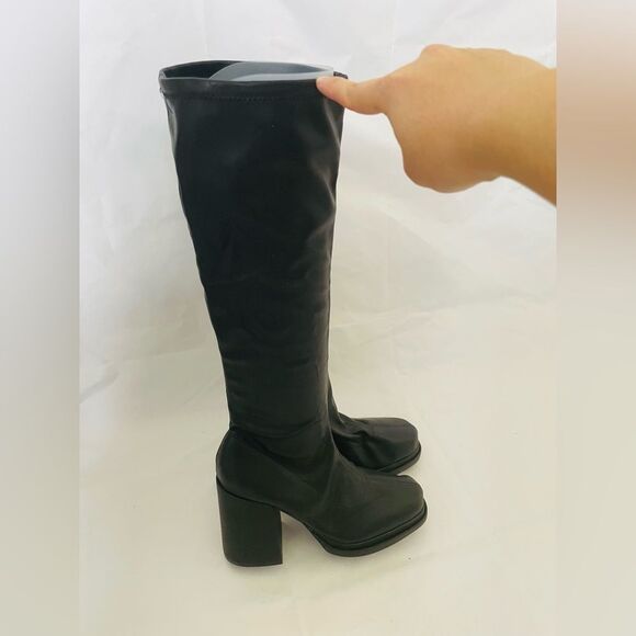 New STEVE MADDEN Y2K Object Tall Boot In Black Patent US 9 - Picture 2 of 7